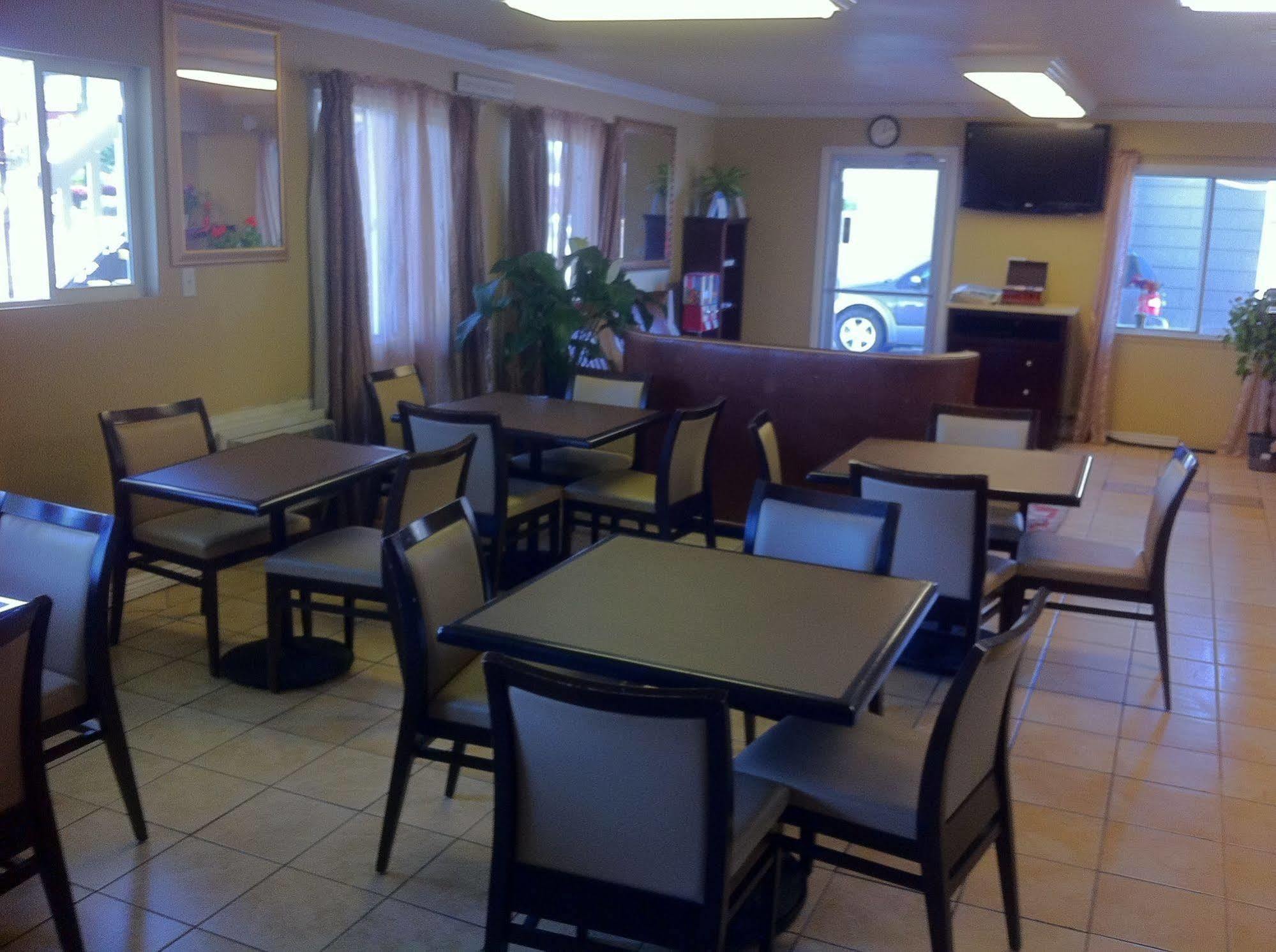 1St Interstate Inn Grand Junction Exterior photo